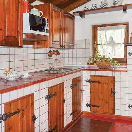 Holiday Ontragno 09 Holiday home Esino Lario